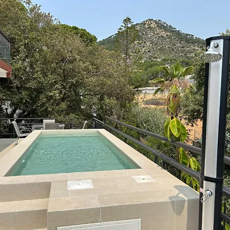 Villa Burriac With Private Pool, Costa Maresme, 20 Minutes From Barcelona