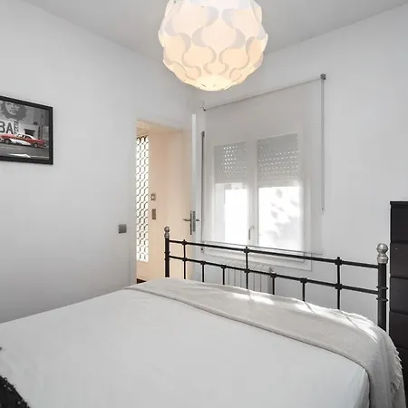 Burriac With Private Pool, Costa Maresme, 20 Minutes From Barcelona Villa