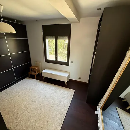 Stylish With Terrace And Private Pool, Maresme カブリルス